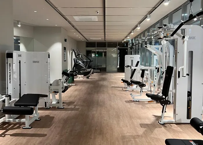 3 명동 종로 남산루프탑 신축아파트 무료짐보관 Apartment *